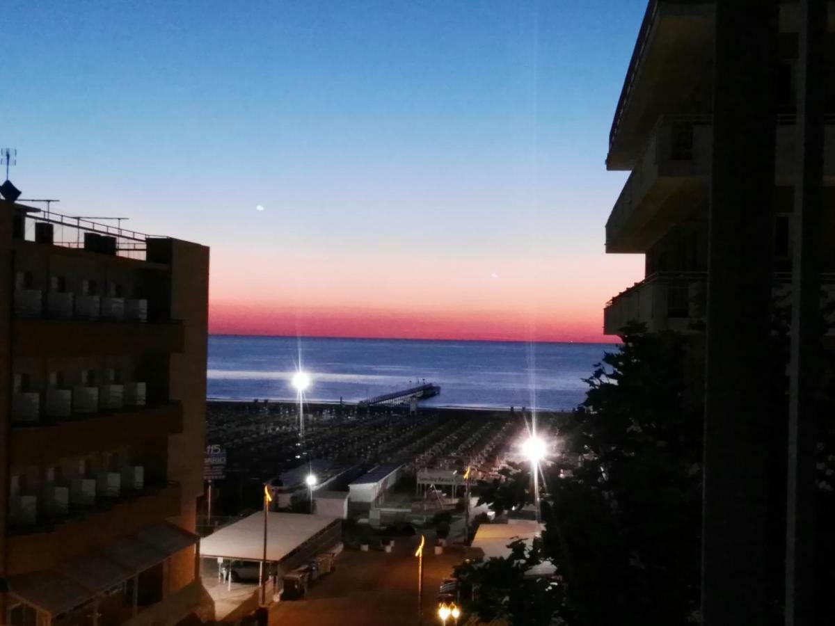 Hotel Sanremo Rimini Exterior foto