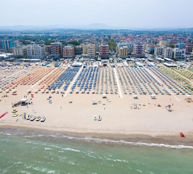 Hotel Sanremo Rimini Exterior foto